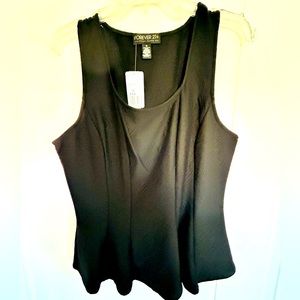 🌸NWT🌸 Forever 21 plus black pedulum top. Size 1X